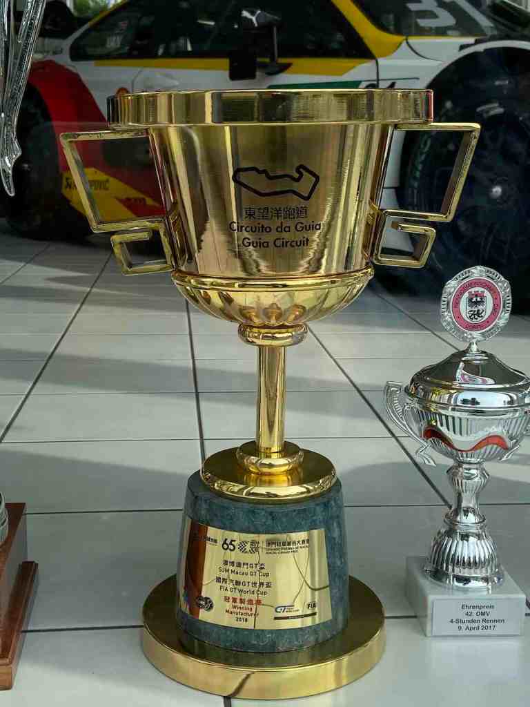 Siegerpokal Macau GP 2018 von Schnitzer BMW Freilassing ©EHirsch